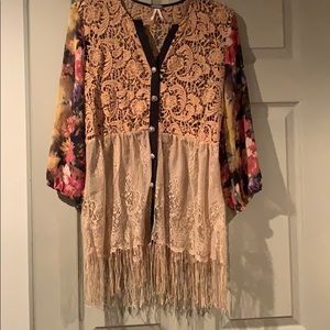 Button down Mustard & Floral BKE Blouse